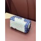 47528cosmetic bagsize28x16x13cm。
