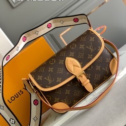 【Diane Baguette Bag M45985:25x15x9CM