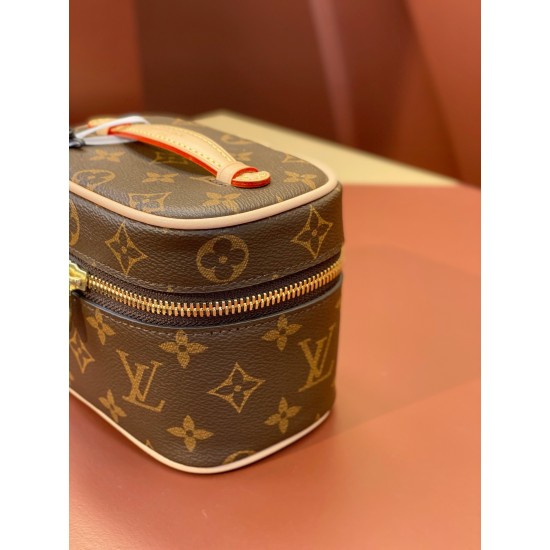 M44936 Nice Nano Cosmetic Bag