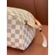 47528Damier Graphite Cosmetic Bag-size28x16x13cm。