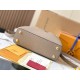  M23331Capucines Small HandbagSize：27 * 18 * 9Cm