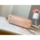 N93163/M48865Capucines BB HandbagSize:27 * 18 * 9 cm