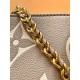  M23641OnTheGo Small Handbag25 x 13 x 10