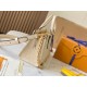 M23698OnTheGo East West Handbags：25.0 x 13.0 x 10.0 