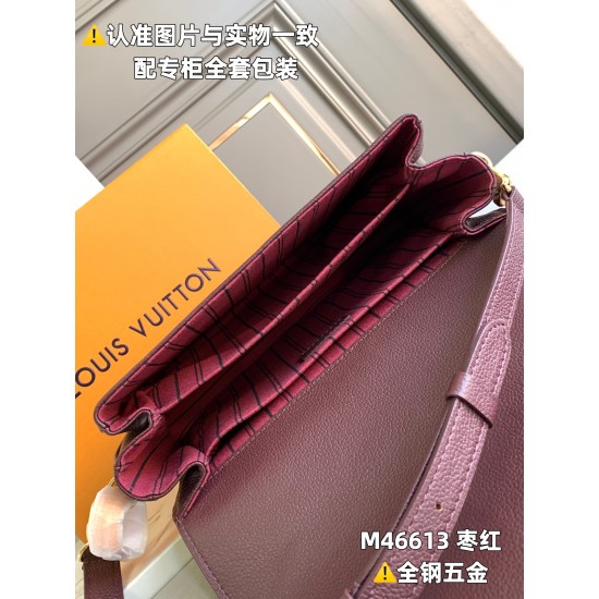 M46740 Saumur BBbag :25x19x7CM