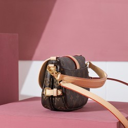 M46740 Saumur BB Bag