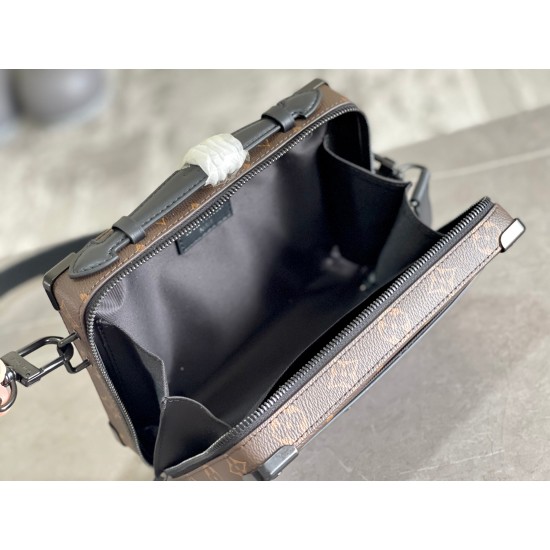 M45935 Handle Soft Trunk