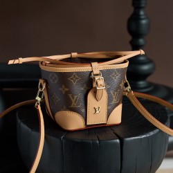 Noe Purse M57099 bag 11.5 x 11.5 x 11.5 cm