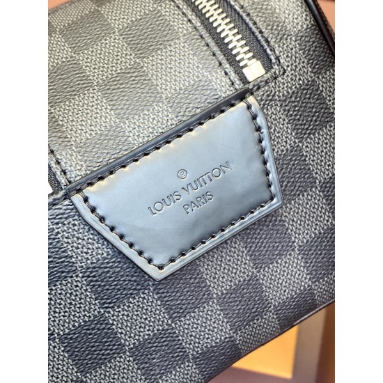 44494cosmetic bag-size28x16x13cm。