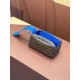 M47528cosmetic bag