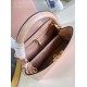 M48865Capucines MM size：31.5x20x11cm