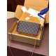 N63032  Felicie Handbag21.0 x 11.0 x 2.0。