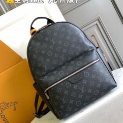 M22558  Discovery Small Shoulder Bag:29x38x20CM
