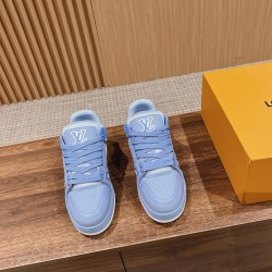 LV SNEAKERS
