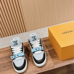 LV SNEAKERS