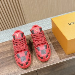 LV SNEAKERS