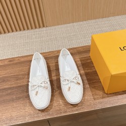 LV SANDALS