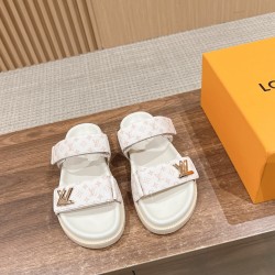 LV SLIPPERS