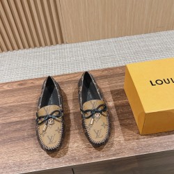 LV SANDALS